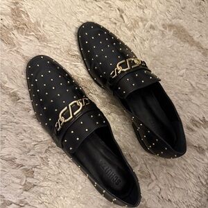 SCHUTZ gold and black flats. Brand new never worn. Size 9.5
